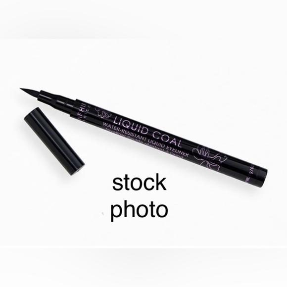 SERAPHINE BOTANICALS | Liquid Coal Waterproof Liquid Liner - Picture 3 of 3
